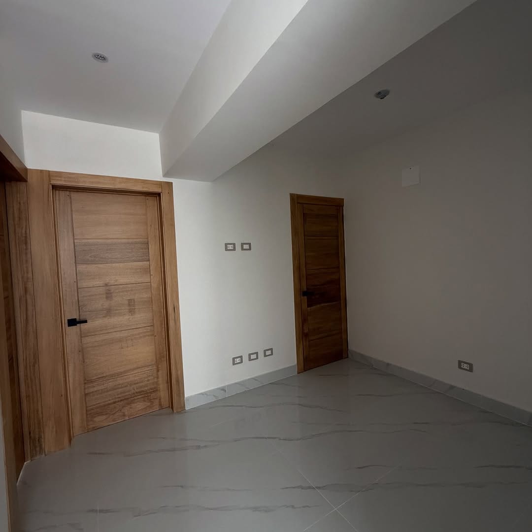 SnapInsta.to_581464874_18537530515050491_1574623366475059674_n