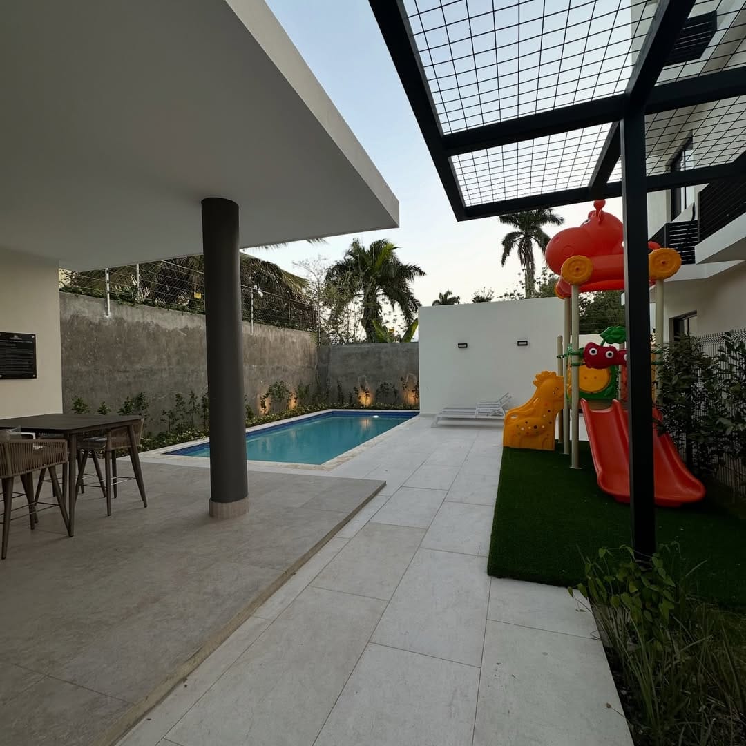 SnapInsta.to_612985099_18547508155050491_780039073386658346_n