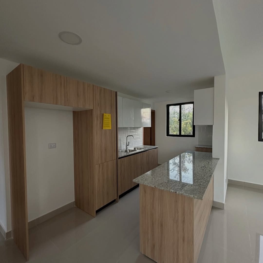 SnapInsta.to_615898677_18547508164050491_2792440330247333847_n