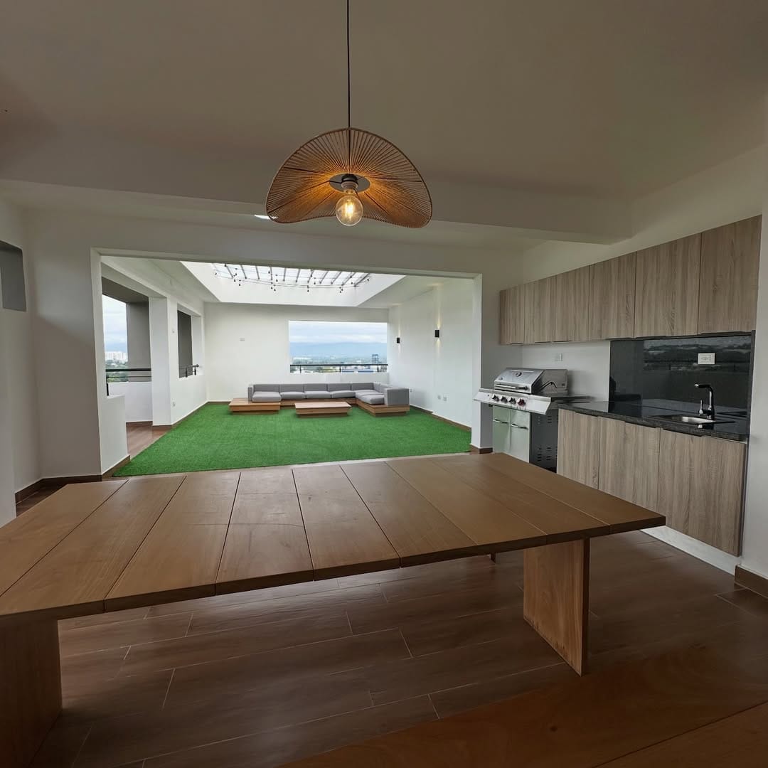 SnapInsta.to_640190792_18562419040050491_268610514342760838_n