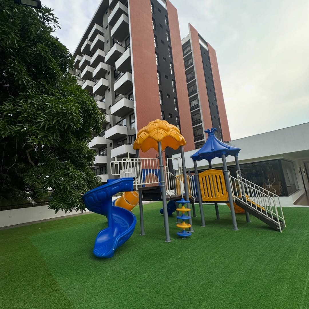 SnapInsta.to_640399943_18562419022050491_9171108315293484967_n