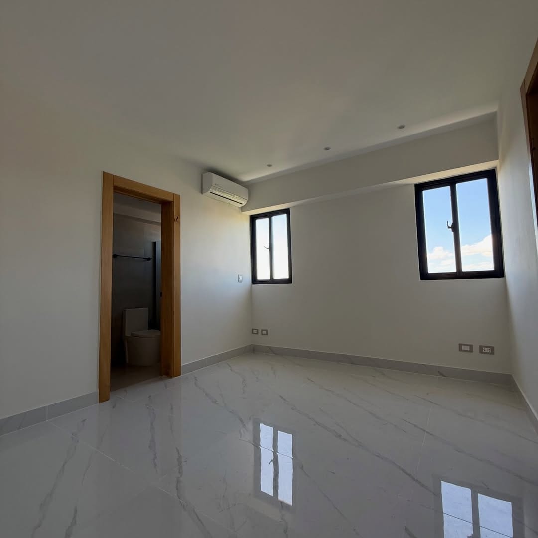 SnapInsta.to_641257260_18563301862050491_123478877356661340_n