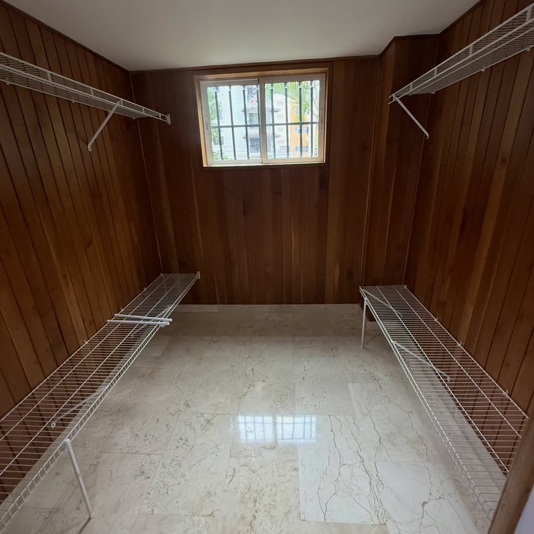 SnapInsta.to_649229339_18564815359050491_930488359506758868_n