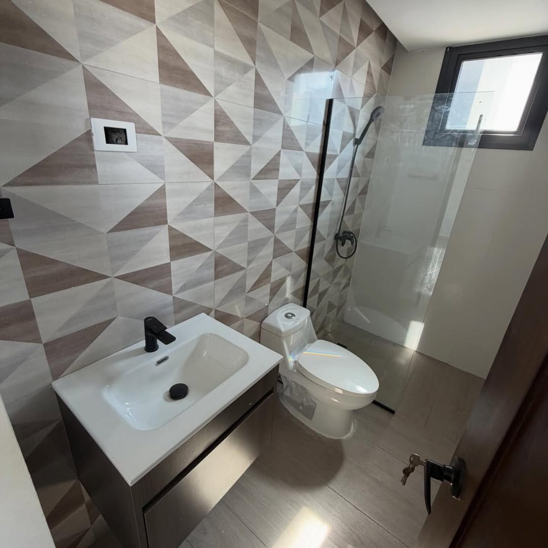 SnapInsta.to_658157513_18569707774050491_8651770027090691099_n